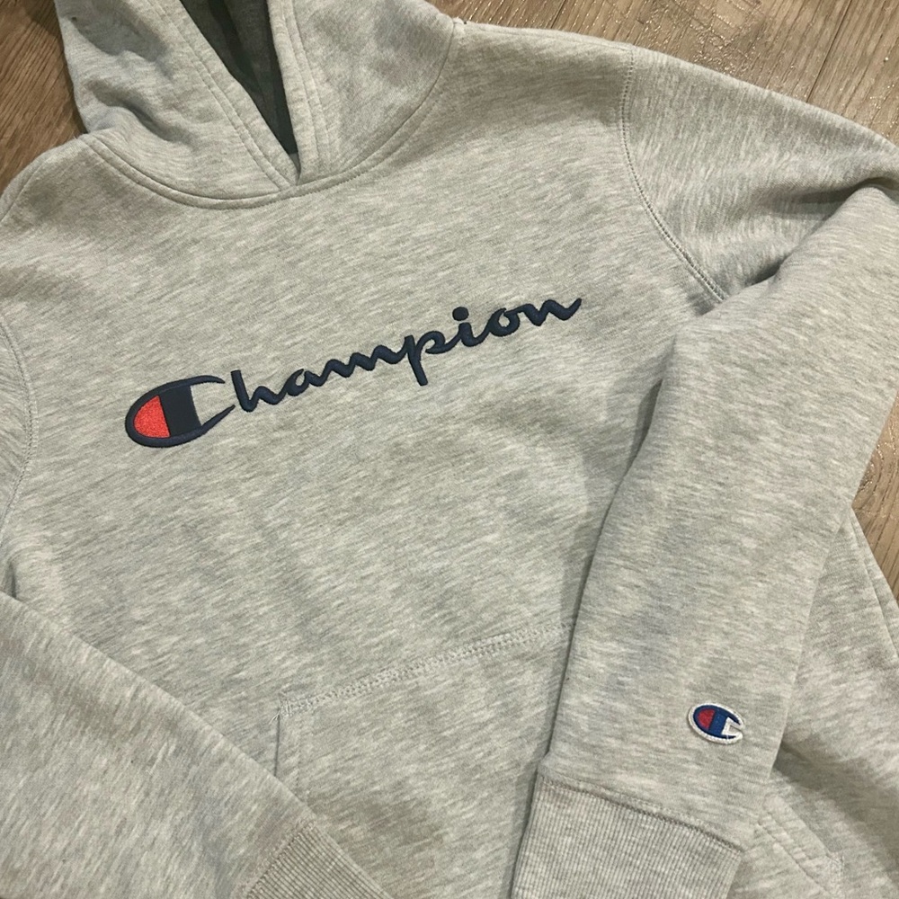 Champion Boys Hoodie Size Large